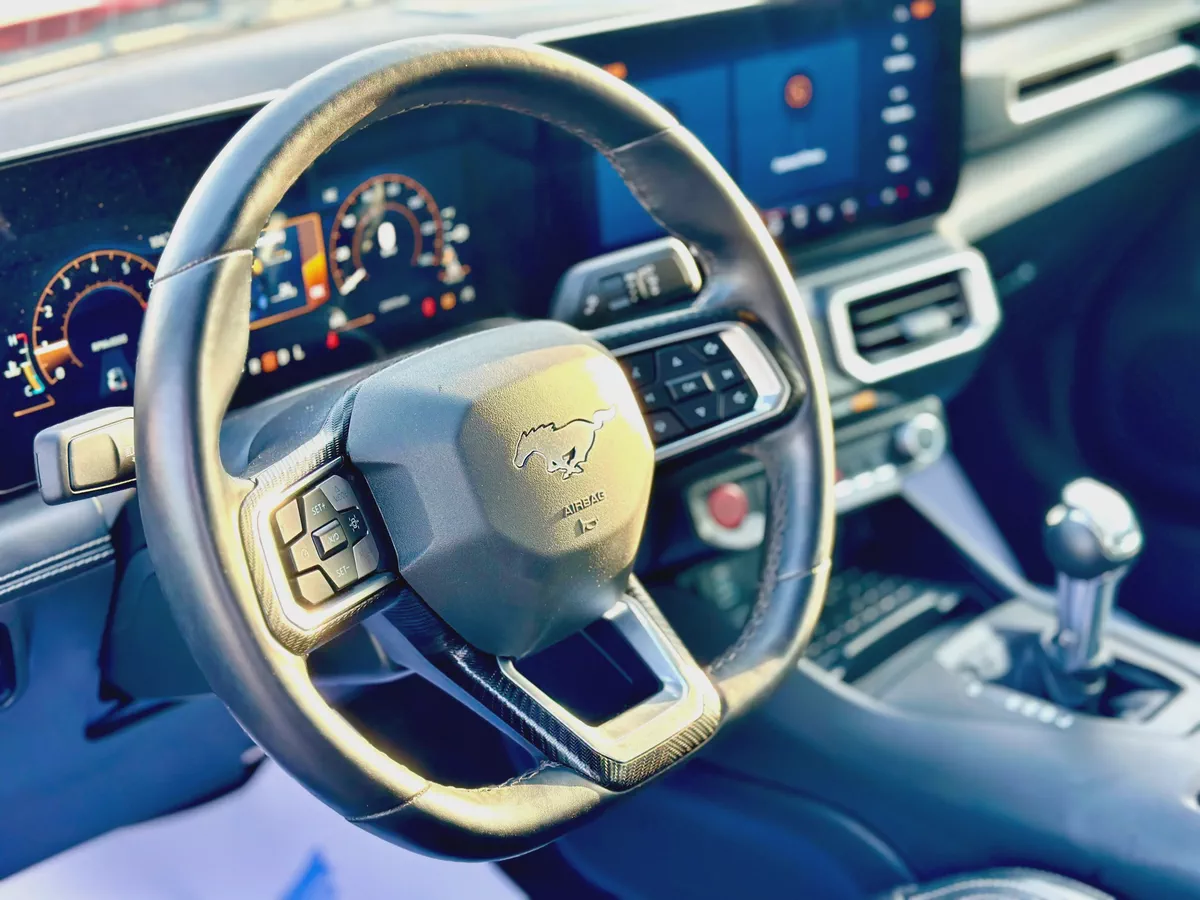 2024 Ford Mustang Ecoboost-2-2