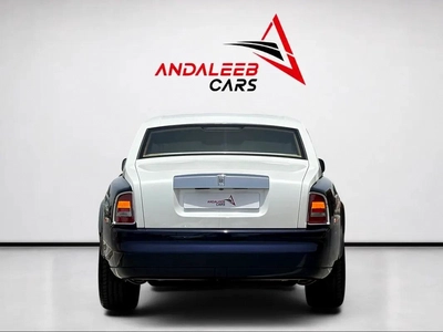 ROLLS-ROYCE PHANTOM | 6.75L V12 | 2011 | FULL AGMC SERVICE HISTORY | GCC SPECS-19