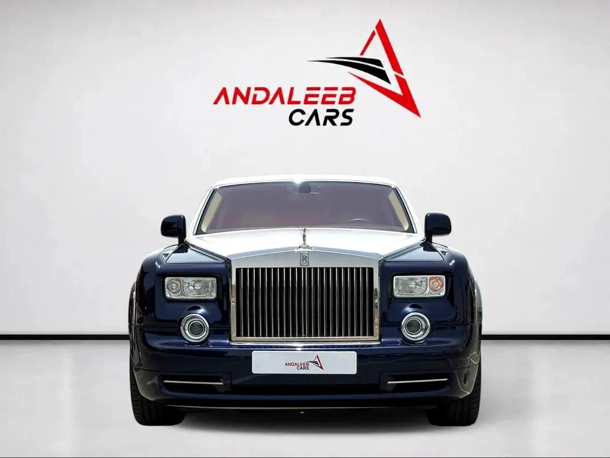 ROLLS-ROYCE PHANTOM | 6.75L V12 | 2011 | FULL AGMC SERVICE HISTORY | GCC SPECS-9-9