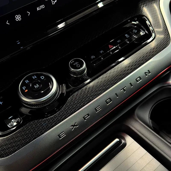 2025 Ford Expedition Platinum MAX