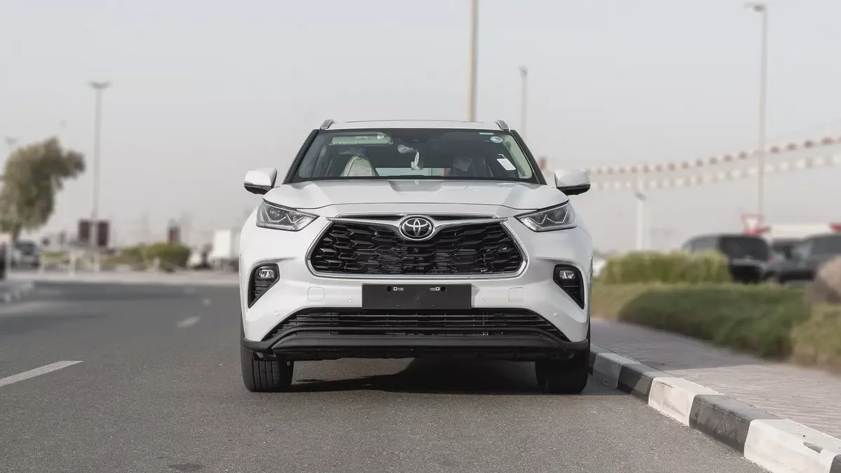 2026 Toyota Highlander Limited 2.5L AT Hybrid-3-3