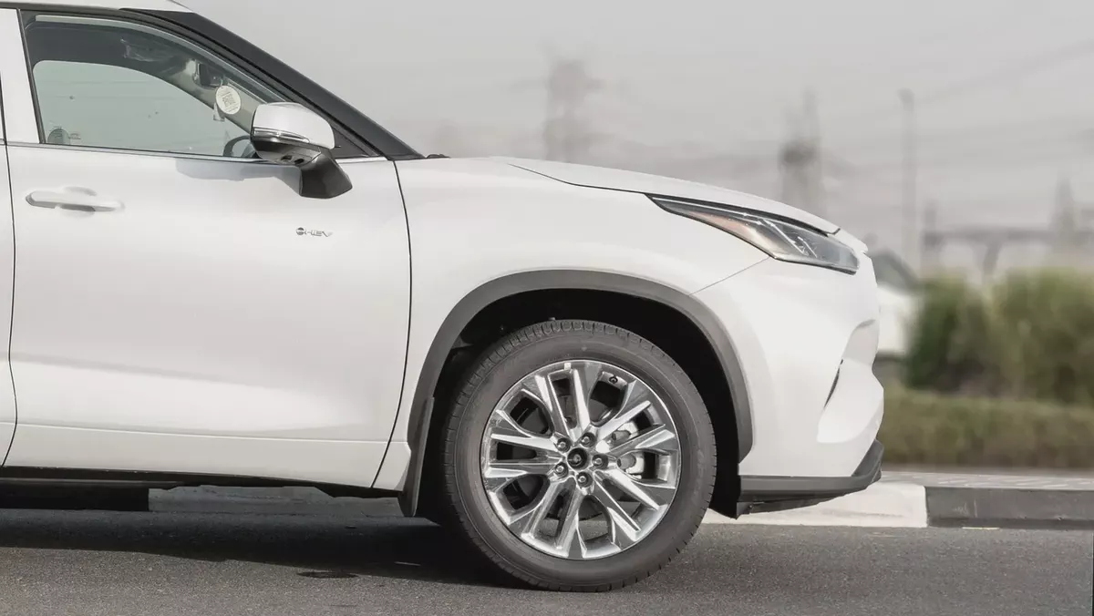 2026 Toyota Highlander Limited 2.5L AT Hybrid-5-5