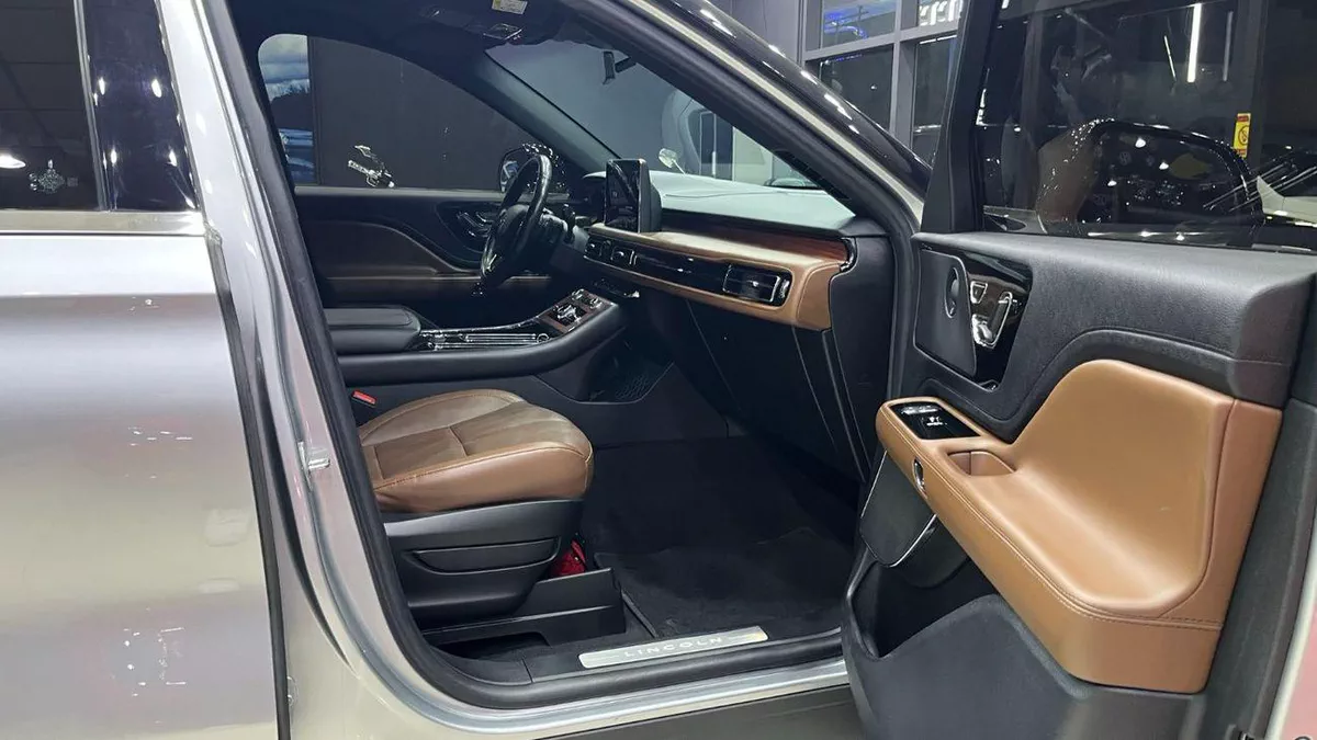 Lincoln Aviator RESERVE-11-0