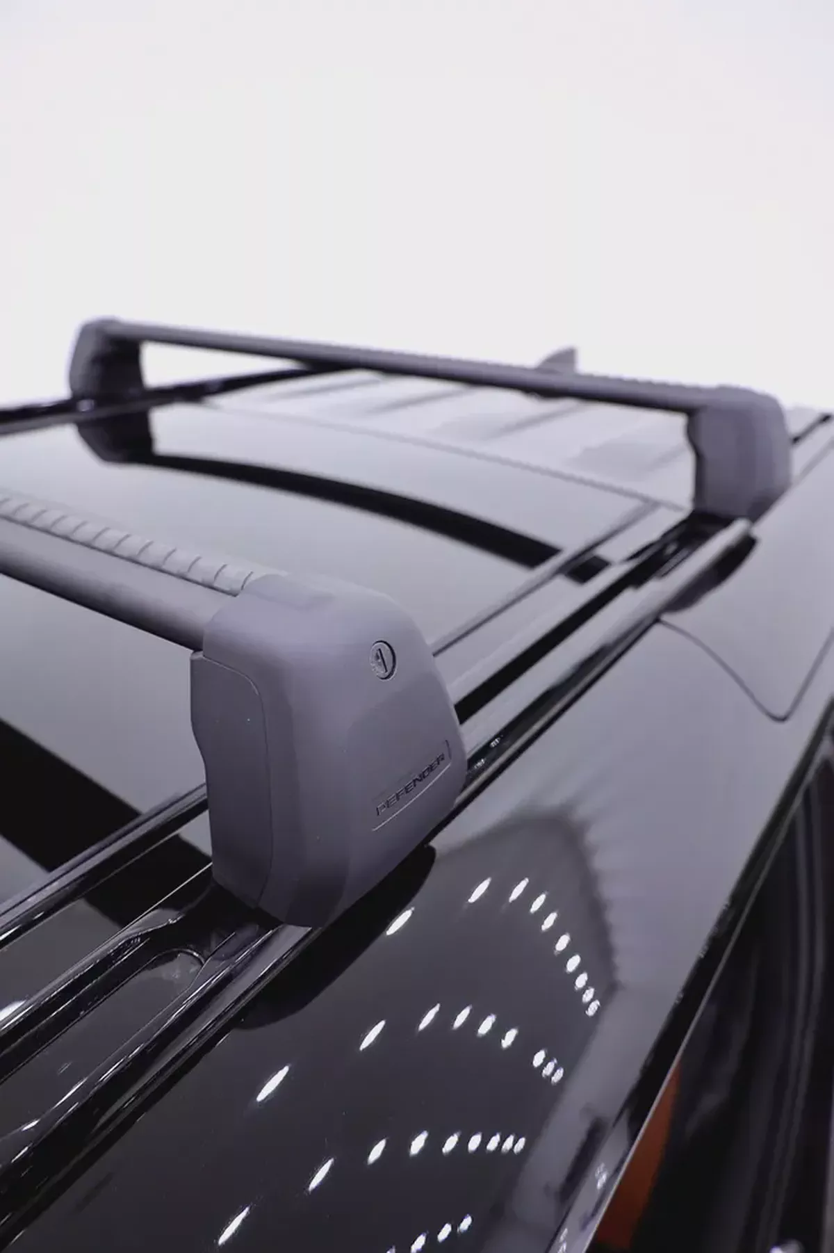 DEFENDER 110 OCTA P635 WITH CARBON EXTERIOR + FULLY LOADED + SPECIAL MATTE CHARENTE GRAY-13-13