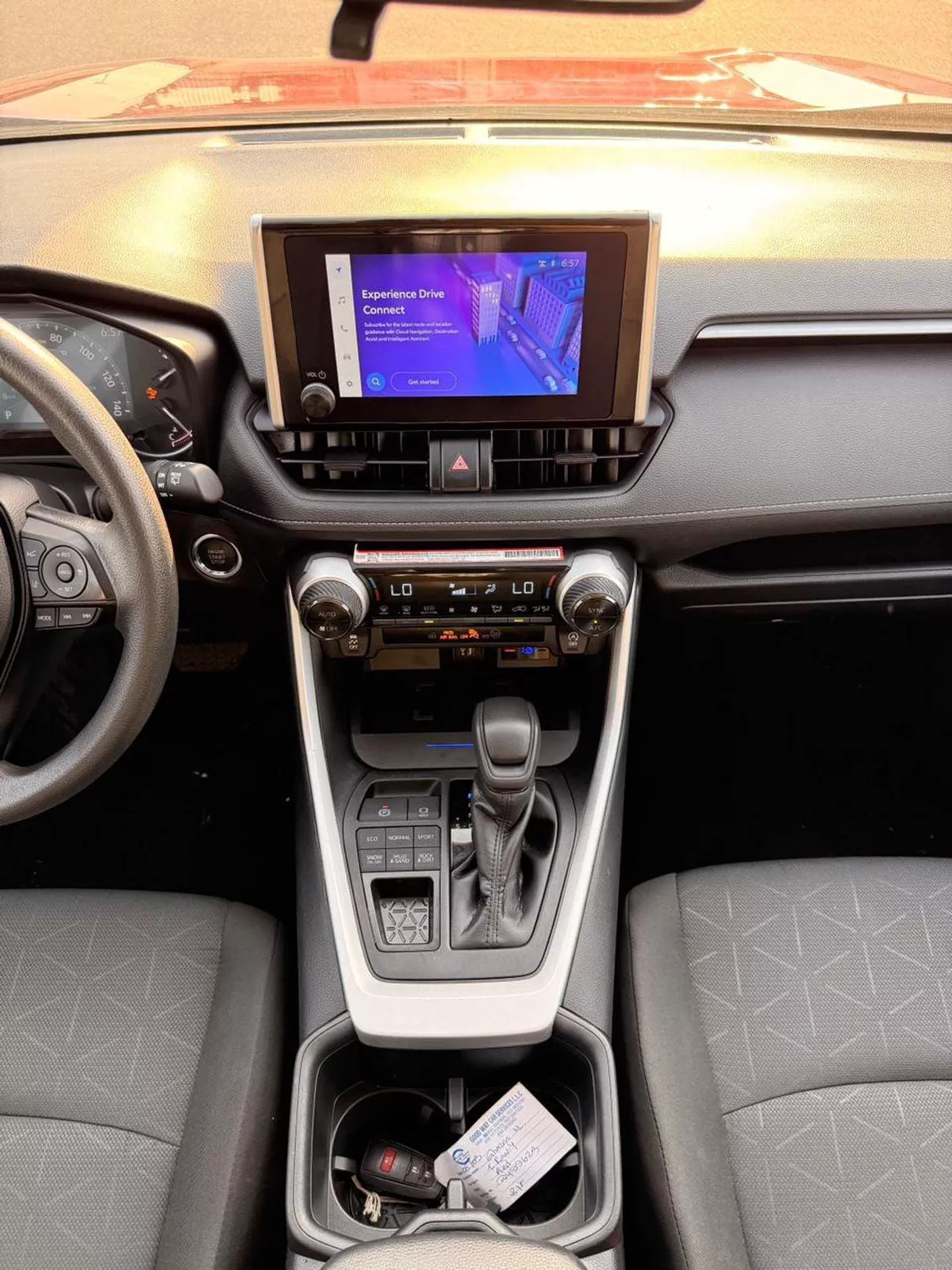 Toyota RAV4 XLE 2.5 AWD push start-6-0