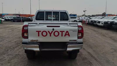 Toyota Hilux SR5 (NON GCC)-2