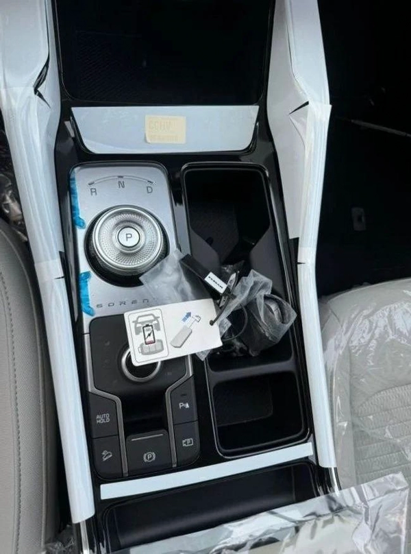 Kia Sorento 1.6L HYBRID FULL OPTION 2024