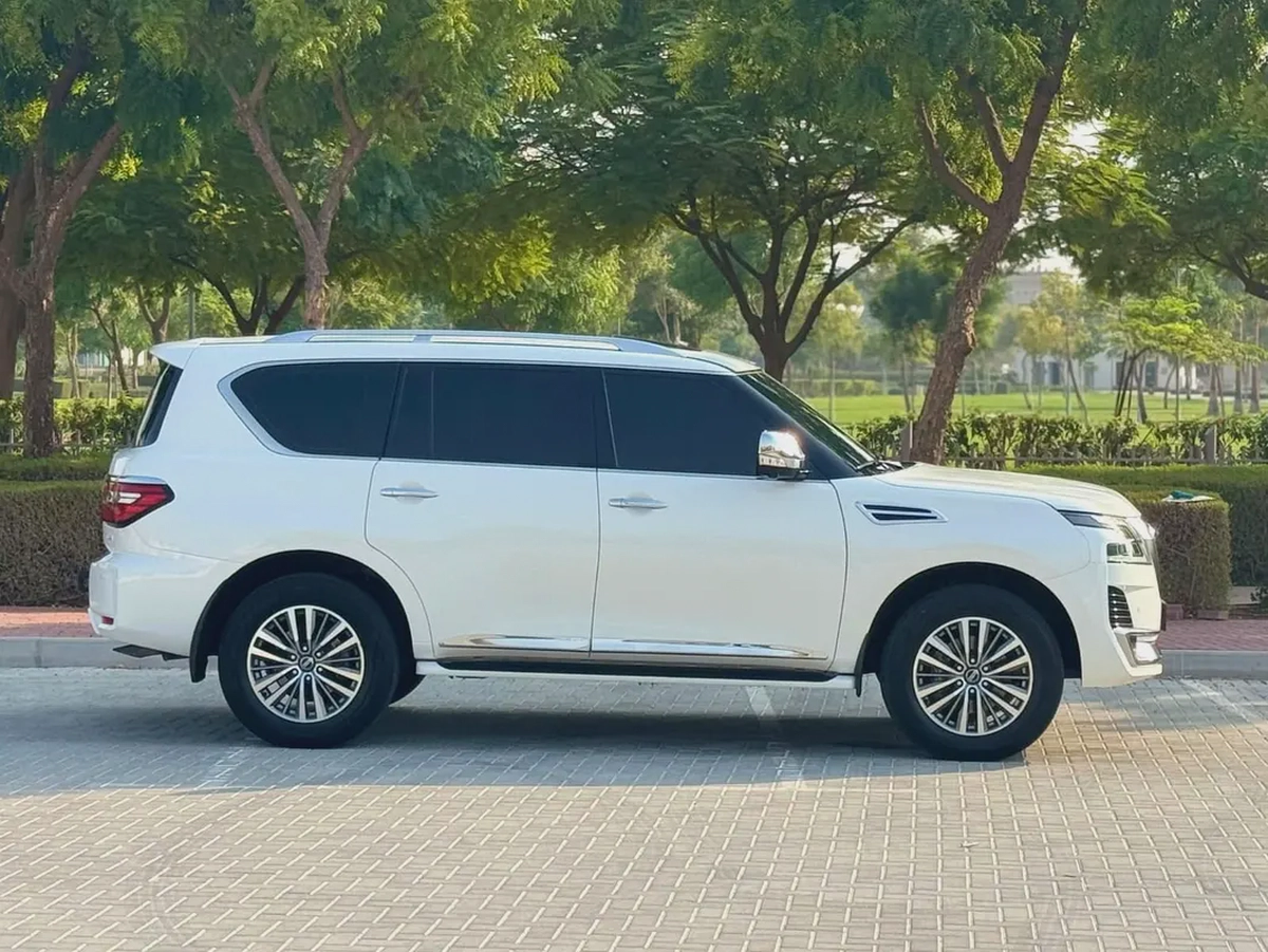 Nissan Patrol LE Platinum Finance  Cash  Bank finance options available 2020 GCC Specs-3-3