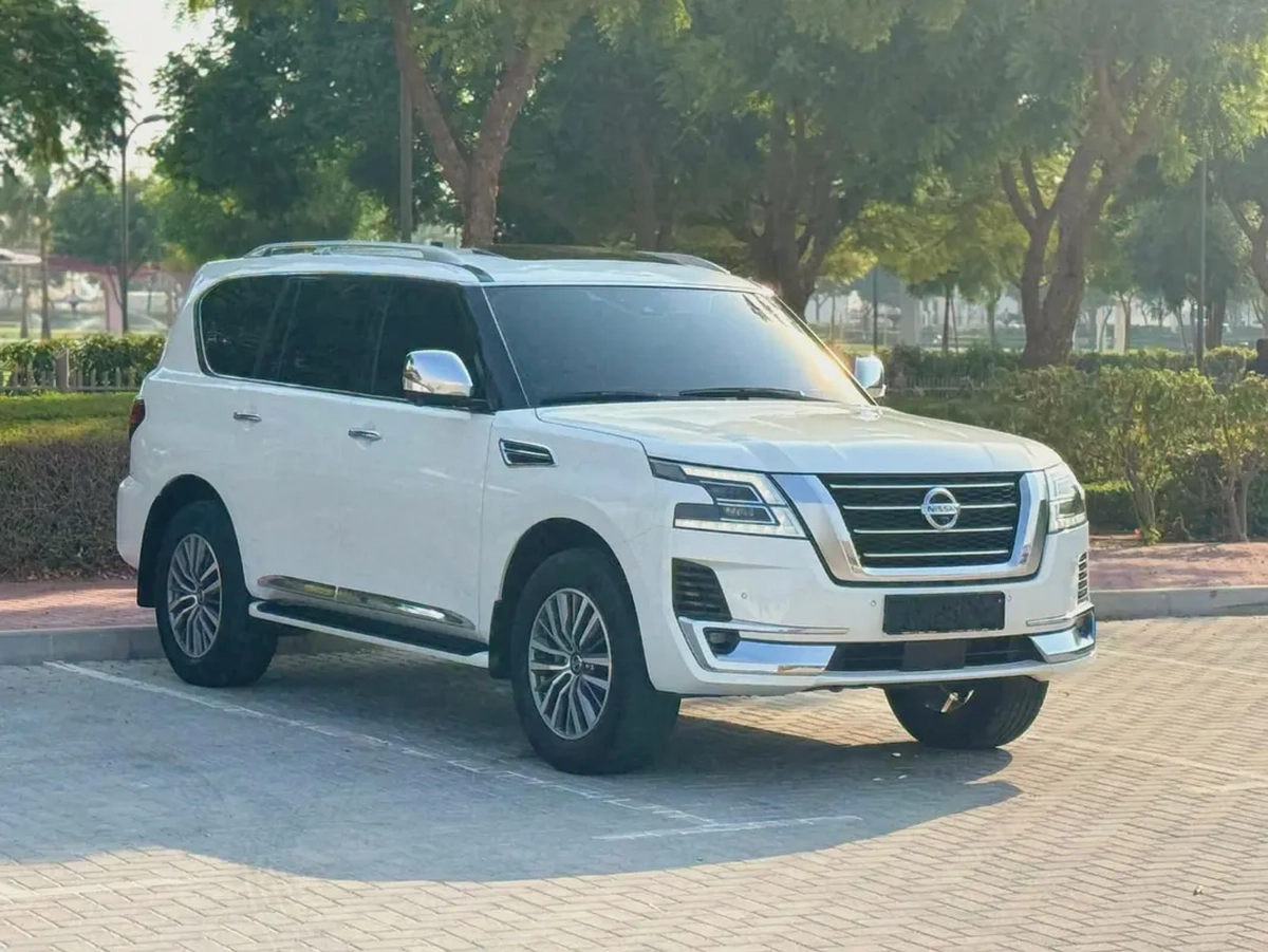 Nissan Patrol LE Platinum Finance  Cash  Bank finance options available 2020 GCC Specs-4-4