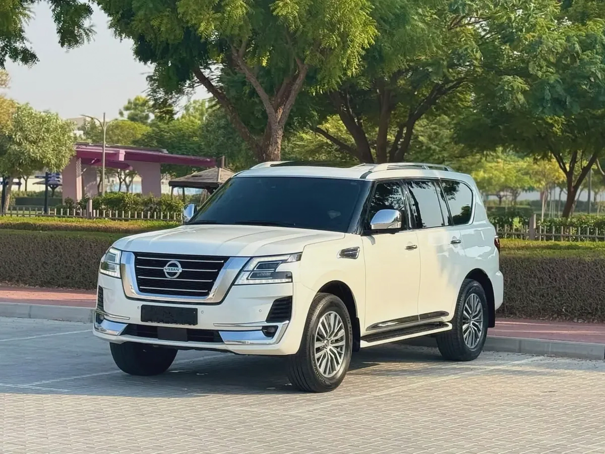 Nissan Patrol LE Platinum Finance  Cash  Bank finance options available 2020 GCC Specs-5-5