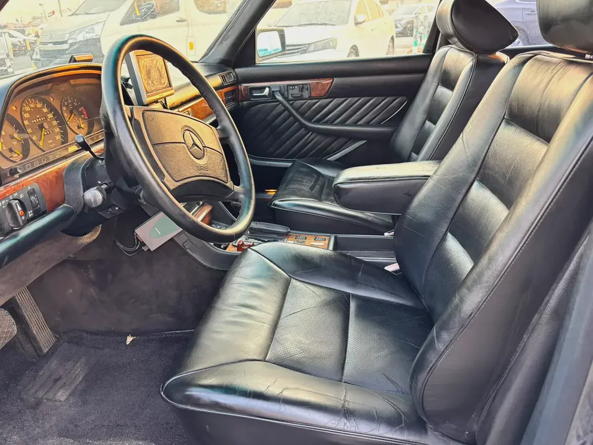 Classic 1990 Mercedes-Benz S-Class S 560 - Immaculate Condition - Japanese Specs-11-11