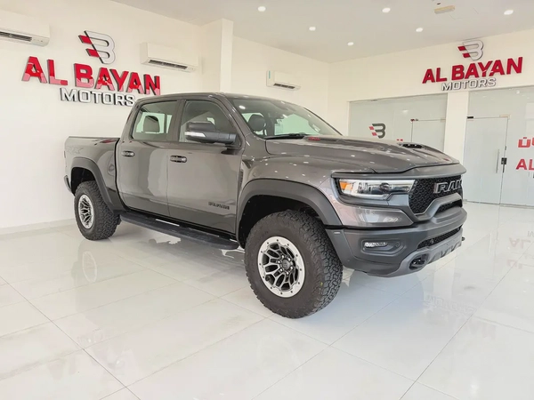 دودج رتم TRX رمادي / اسود خليجي RAM 1500 TRX V8 2022 - GCC Specs - Pristine Condition