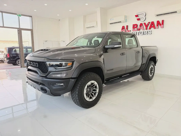 دودج رتم TRX رمادي / اسود خليجي RAM 1500 TRX V8 2022 - GCC Specs - Pristine Condition