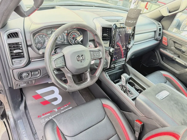 دودج رتم TRX رمادي / اسود خليجي RAM 1500 TRX V8 2022 - GCC Specs - Pristine Condition