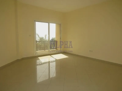 Garden View| Spacious| Great Investment-3