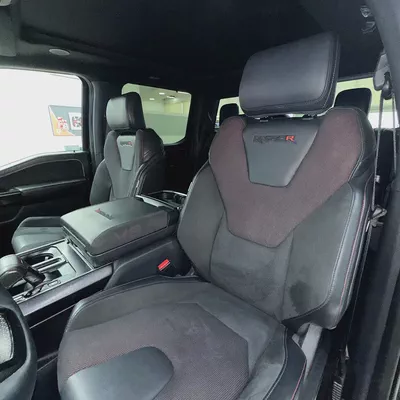 2025 Ford F-150 Raptor R Supercharged V8-9