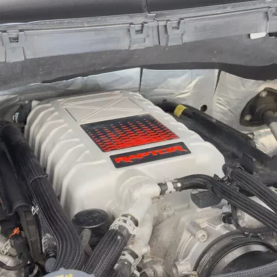 2025 Ford F-150 Raptor R Supercharged V8-16
