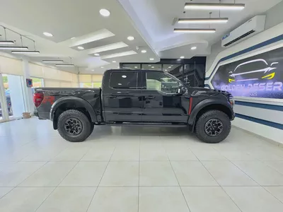 2025 Ford F-150 Raptor R Supercharged V8-2