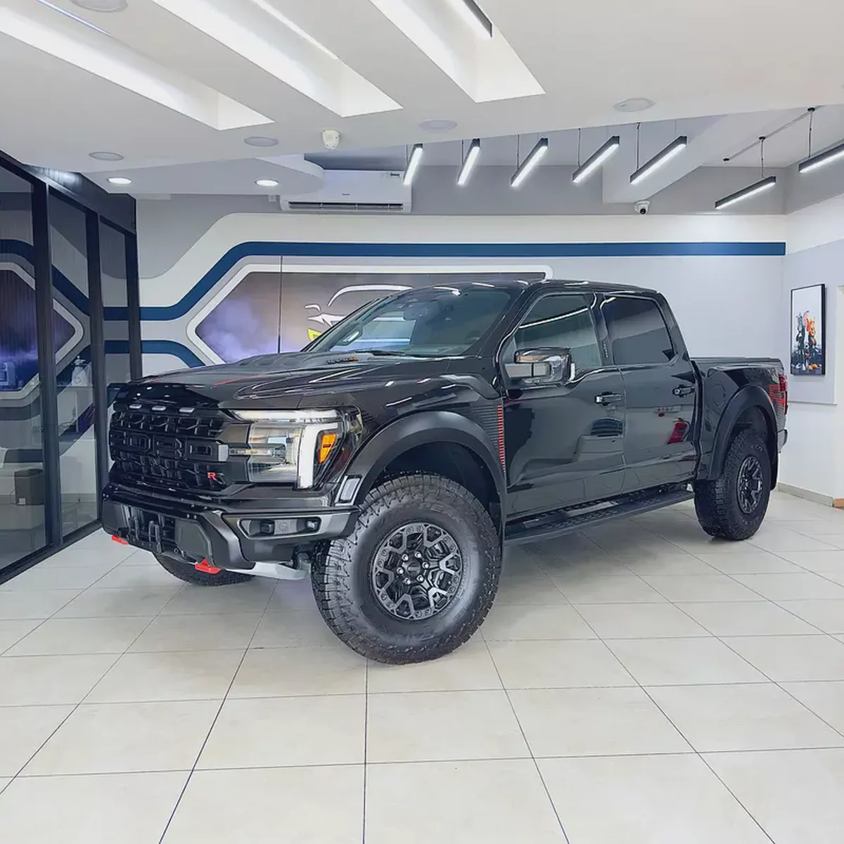 2025 Ford F-150 Raptor R Supercharged V8