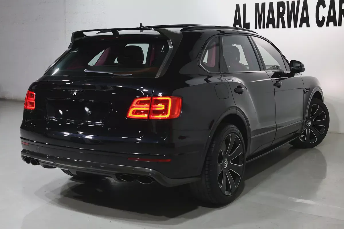 Bentley Bentayga W12 Mulliner 2018 | GCC Specs | Ultra Luxury-2-2
