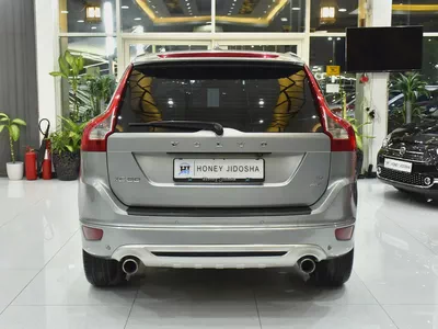 EXCELLENT DEAL for our Volvo T6 AWD R-Design ( 2010 Model ) in Silver Color GCC Specs-4