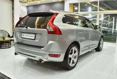 EXCELLENT DEAL for our Volvo T6 AWD R-Design ( 2010 Model ) in Silver Color GCC Specs-5