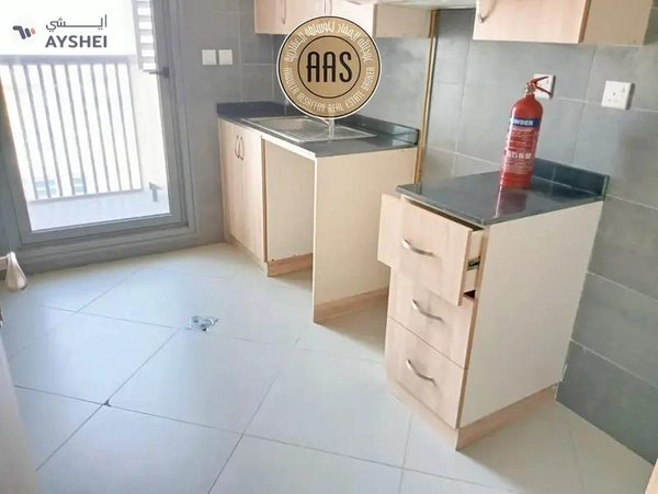 Close to metro stadium 2Bhk with Available in 75k
