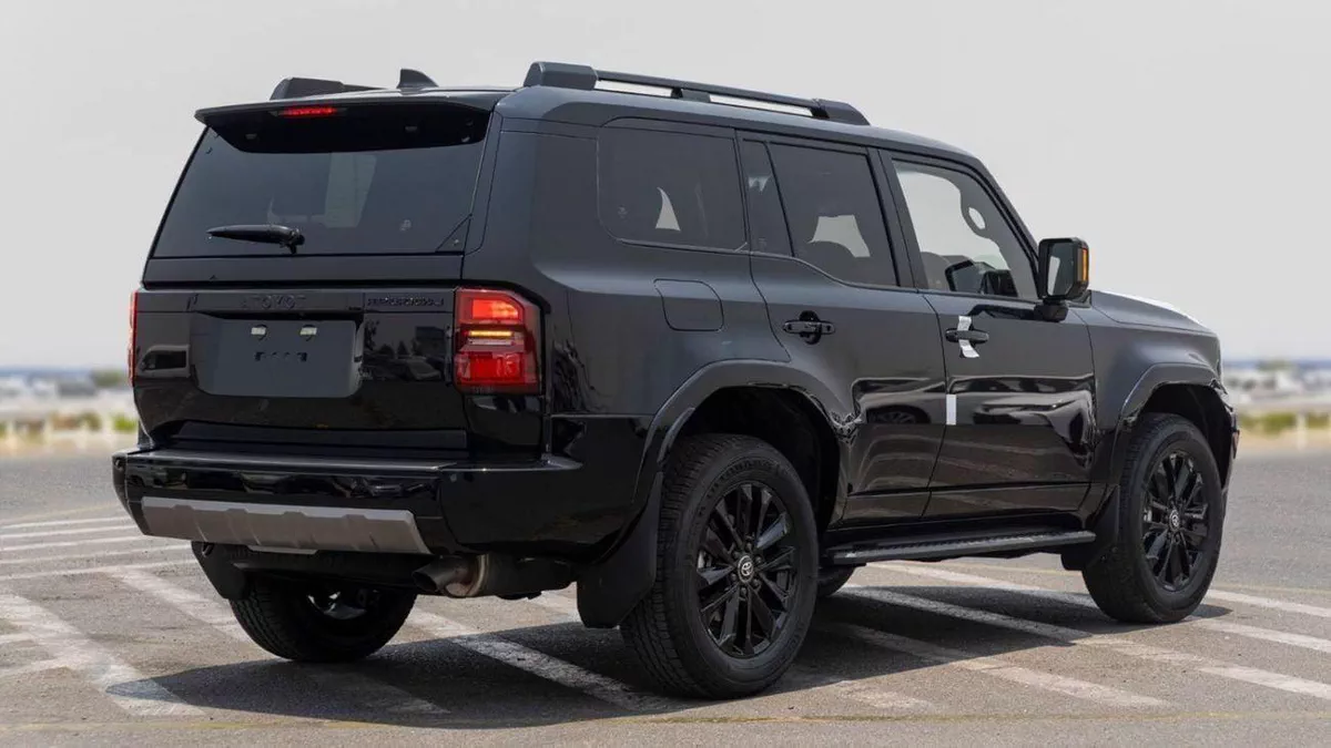 Toyota Prado VXR 2.4L petrol MY 2025 FULL OPTION-4-0