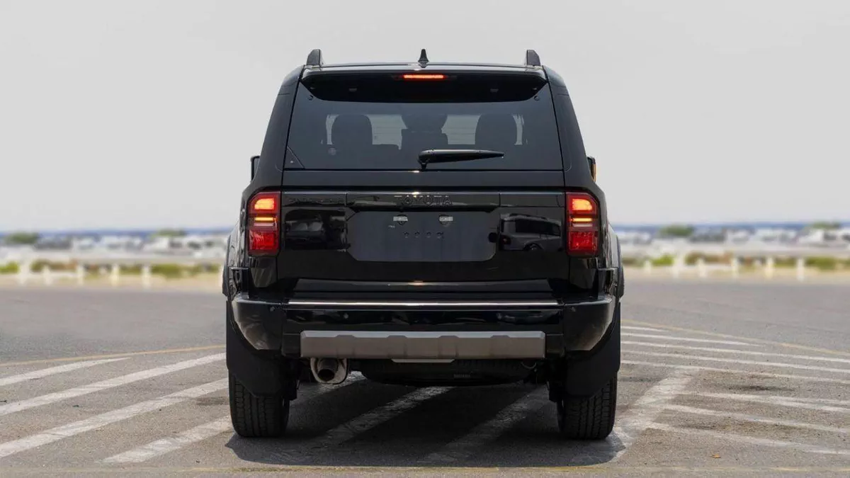 Toyota Prado VXR 2.4L petrol MY 2025 FULL OPTION-5-0