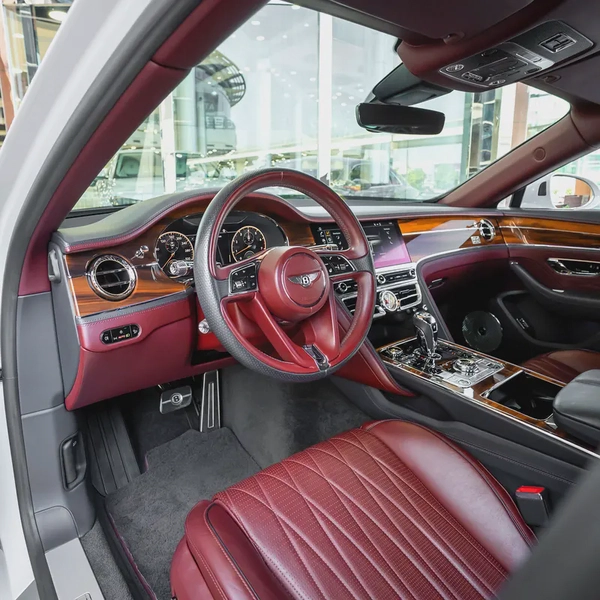 2020 BENLTEY FLYING SPUR FIRST EDITION GCC DONE ONLY 38,000KM
