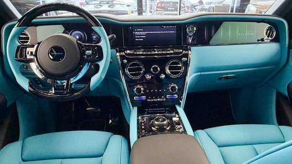 Rolls Royce Cullinan Rolls‑Royce Cullinan Original Mansory – 2026