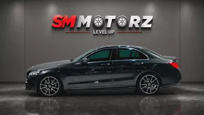 MERCEDES C200 AVANTGRADE 2021 MODEL GCC SPECS WITH FULL MERCEDES SERVICE HISTORY-4