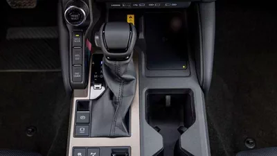 Toyota Prado GXR TOYOTA PRADO 250 2.4P AT FIRST EDITION MY2024 – BRONZE-11