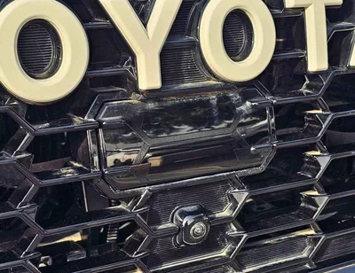 Toyota Land Cruiser GR SPORT || 3.5L PETROL V6 | RADAR | REAR ENTERTAINMENT SCREEN | SUNROOF | COOL BOX (CODE#LC3HGR)-9