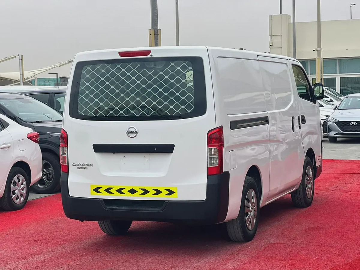 2020 | Nissan Urvan | Full Automatic | Van | Petrol | GCC | Ref#971-5-5