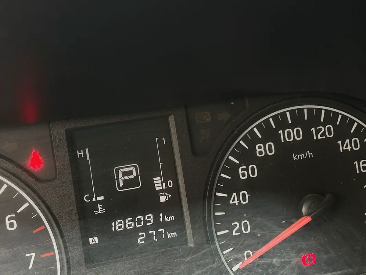 2020 | Nissan Urvan | Full Automatic | Van | Petrol | GCC | Ref#971-6-6