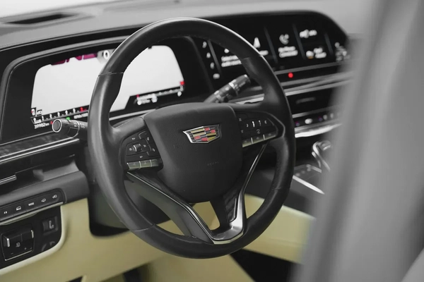 2023 CADILLAC ESCALADE 600 BLACK EDITION WITH WARRANTY AND SERVICE CONTRACT