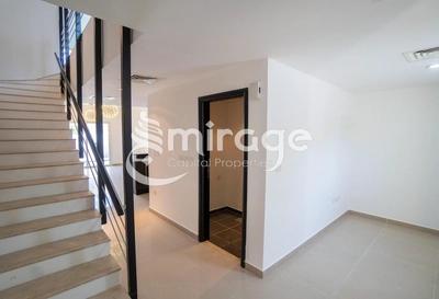 TOWNHOUSE FOR SALE IN CONTEMPORARY STYLE, AL REEF VILLAS-3