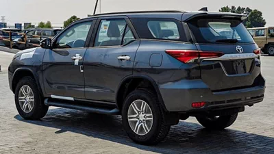 Toyota Fortuner EXR FORTUNER 2.7L 4WD 2024 0KM-7