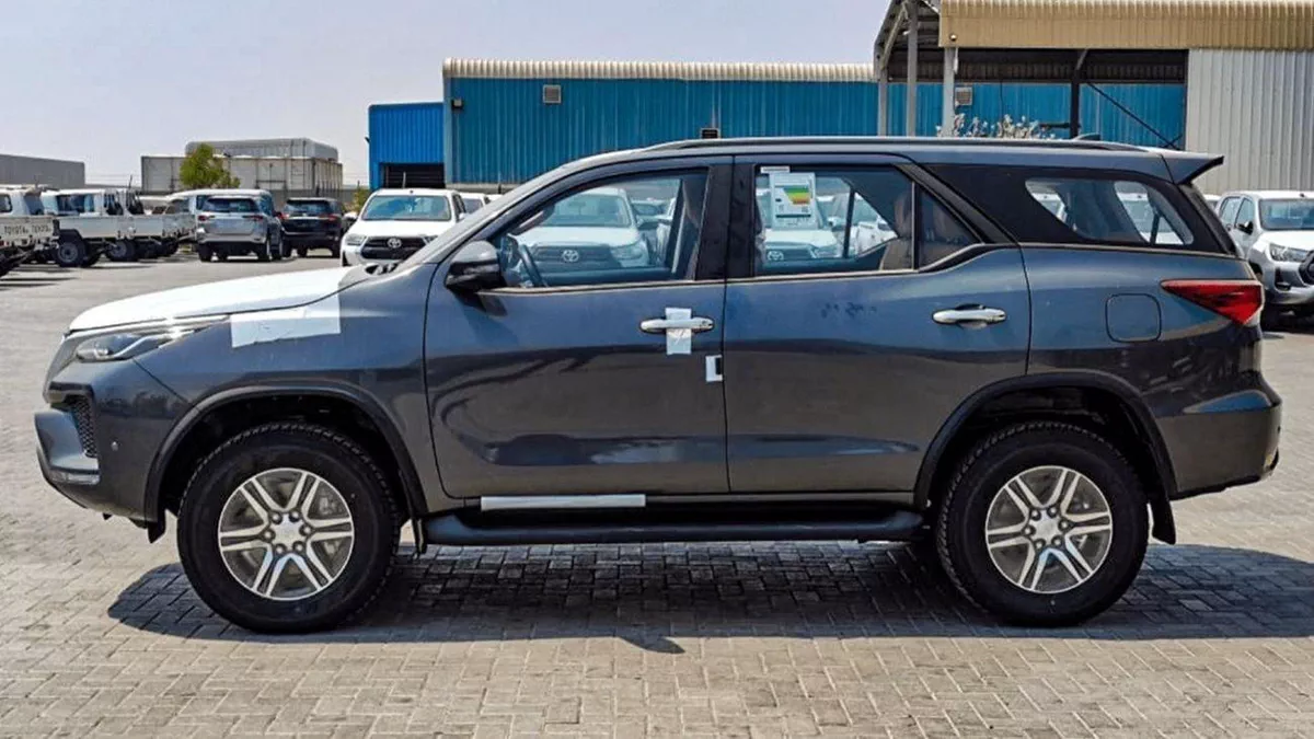 Toyota Fortuner EXR FORTUNER 2.7L 4WD 2024 0KM-6-0
