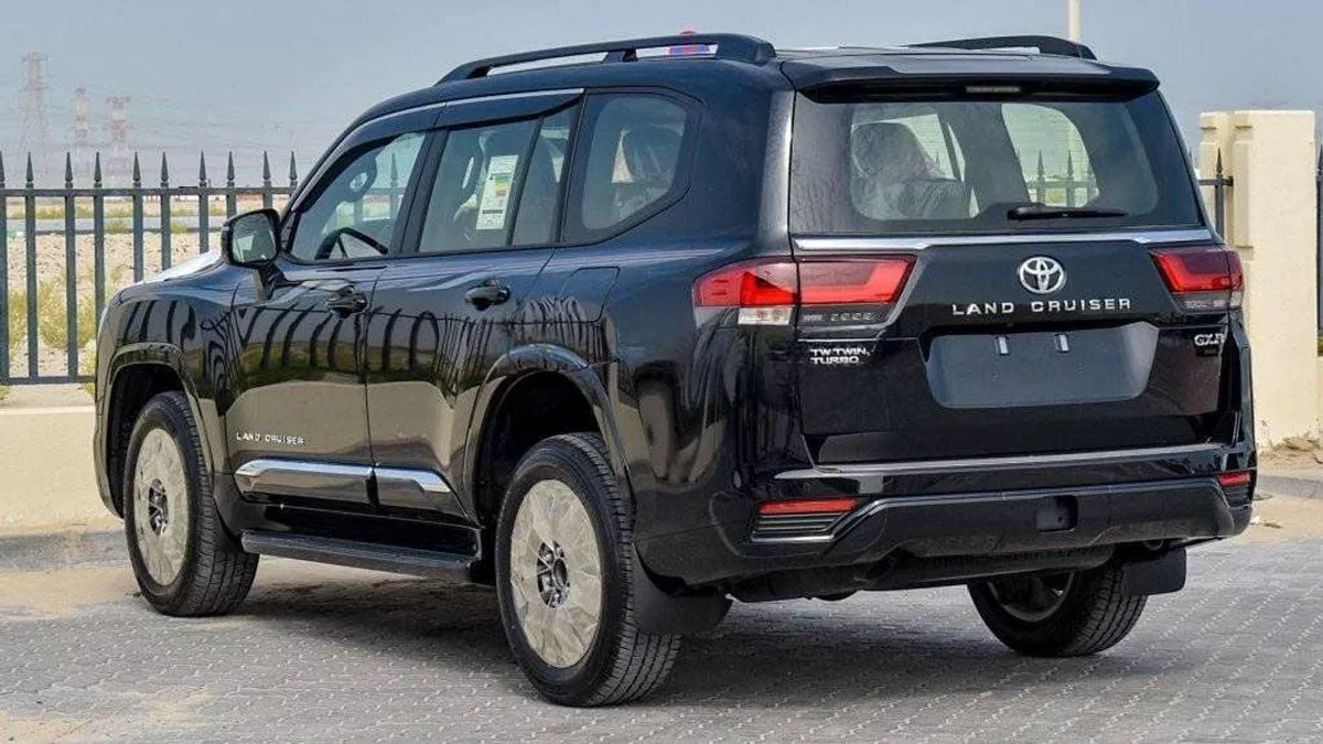 Toyota Land Cruiser GXR2 3.3L-3-0