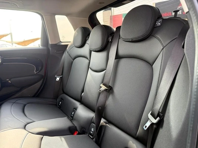 Mini Cooper 2022 | Korean Specs | 31,000 KM | Excellent Condition-7