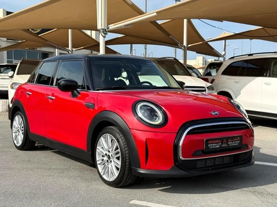 Mini Cooper 2022 | Korean Specs | 31,000 KM | Excellent Condition-3