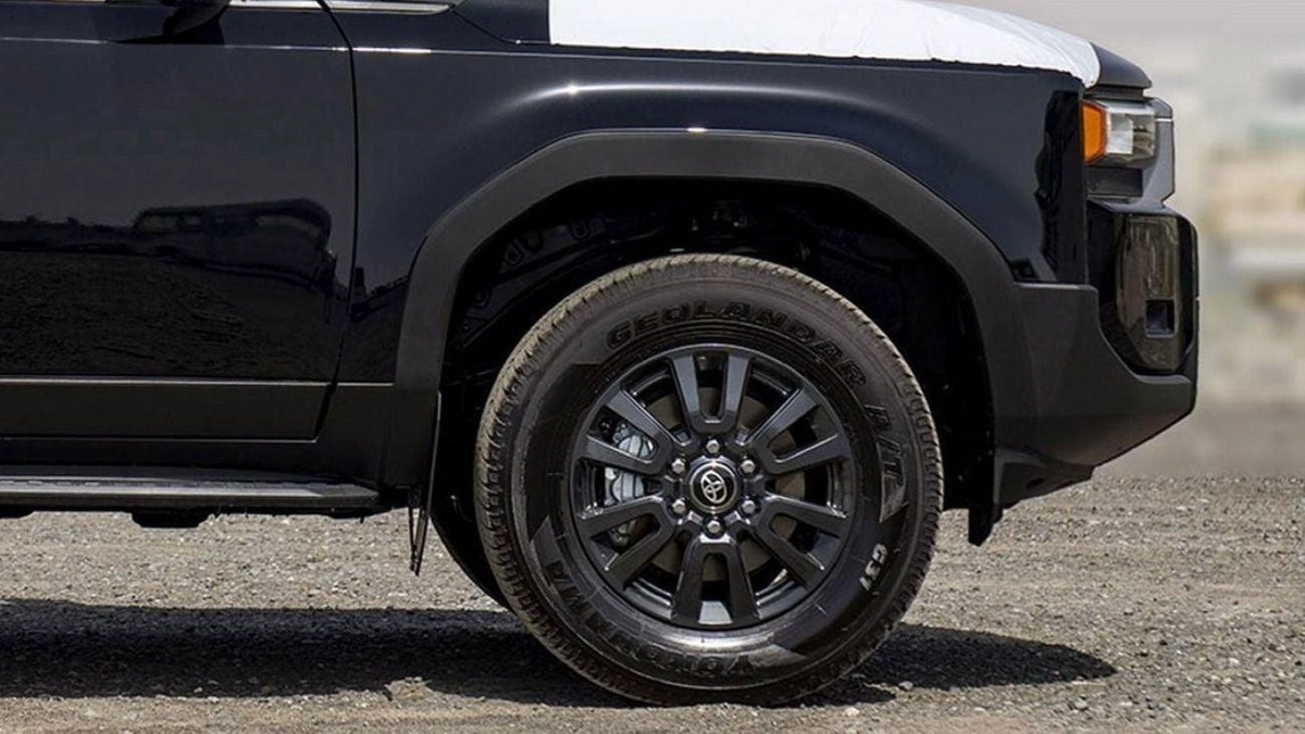 Toyota Prado GXR (LHD) TOYOTA PRADO 250 TXL 2.7P AT LIMITED MY2025 – BLACK-7-0
