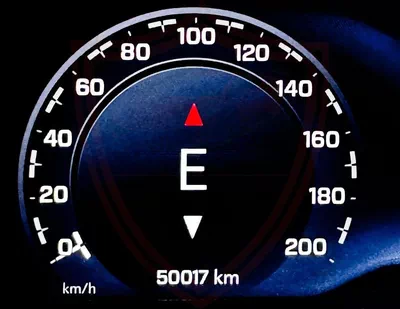 Chevrolet Suburban LT 5.3L 4WD | 2023 | GCC | Original Paint | Accident-Free | In Excellent-3