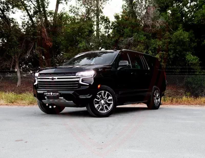 Chevrolet Suburban LT 5.3L 4WD | 2023 | GCC | Original Paint | Accident-Free | In Excellent-0