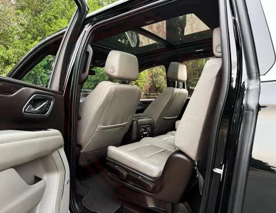 Chevrolet Suburban LT 5.3L 4WD | 2023 | GCC | Original Paint | Accident-Free | In Excellent-19