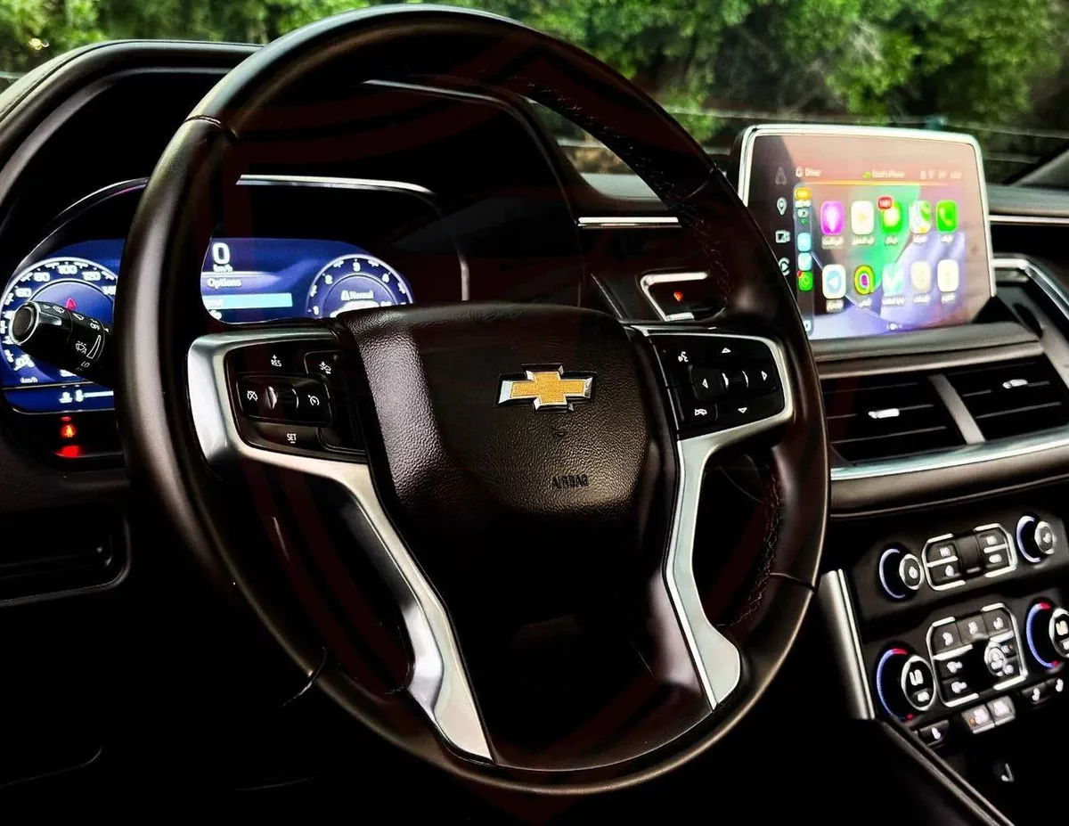 Chevrolet Suburban LT 5.3L 4WD | 2023 | GCC | Original Paint | Accident-Free | In Excellent-9-9