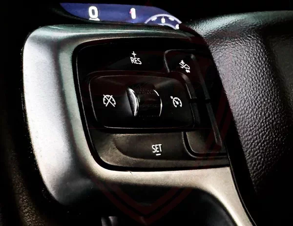Chevrolet Suburban LT 5.3L 4WD | 2023 | GCC | Original Paint | Accident-Free | In Excellent