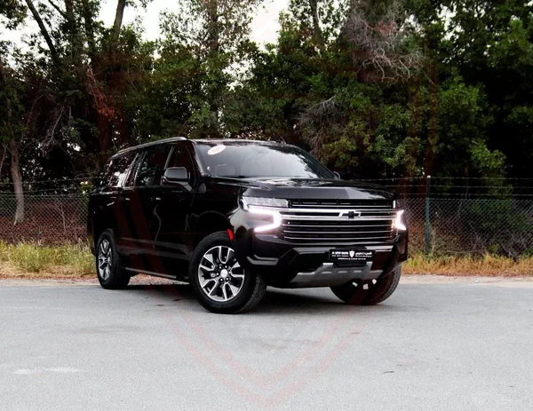 Chevrolet Suburban LT 5.3L 4WD | 2023 | GCC | Original Paint | Accident-Free | In Excellent